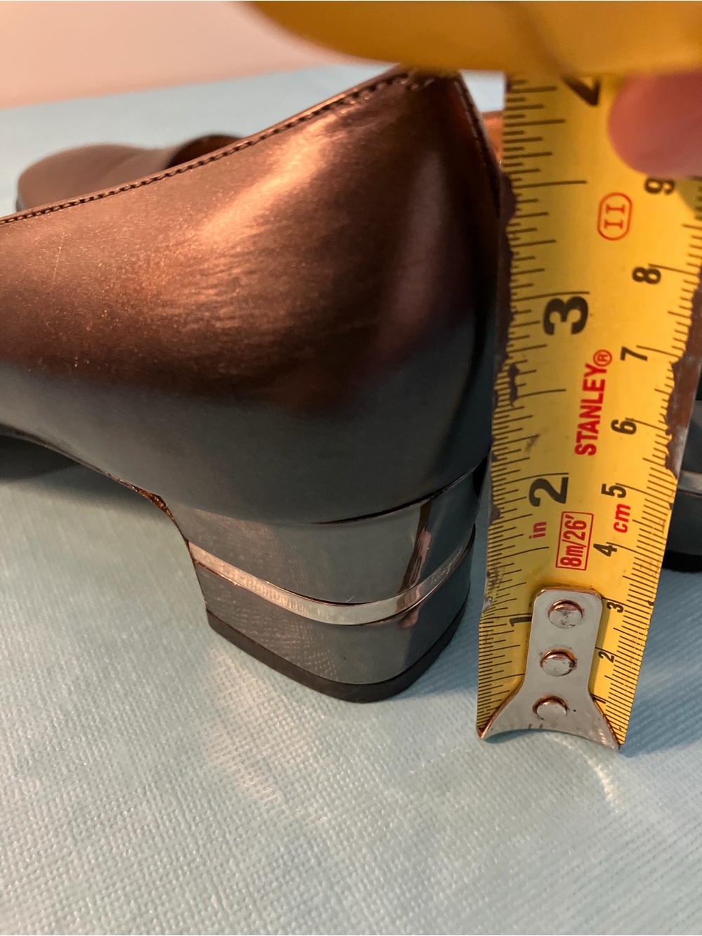 VINTAGE SALVATORE FERRAGAMO MADE IN ITALY WOMEN SHOES SZ 7B DARK GRAY LEATHER - Picture 8 of 10